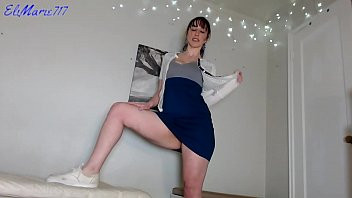 Play EliMarie717 Striptease to Full Nude HD