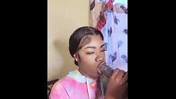 Play HOT EBONY BADDIE IN HER FEELINGS WHILE SUCKING BIG BLACK COCK ( BBC)