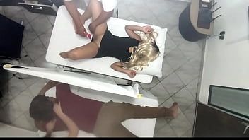 Play Erotic Massage on the Body of the Beautiful Wife next to her Husband in the Couples Massage Parlor It was Recorded How the Wife is Manipulated by the Doctor and Then Fucked next to her Husband NTR