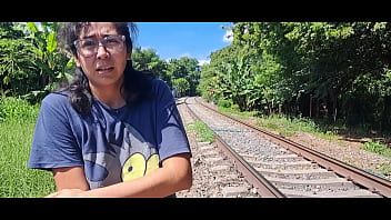 Play I know girl from the train.