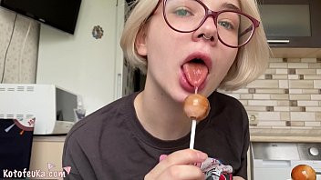 Play Cute Babe Play with Candy and Sensual Fingering - Solo