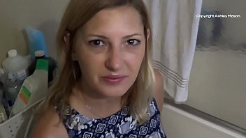 Play Mommy's Horny