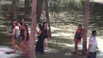 Play Pattaya Beach Walk NASTY MILF jerks me off and I cum into her waiting mouth for 500 Baht