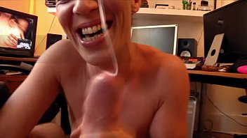 Play When Charlie meet John Squirt time !